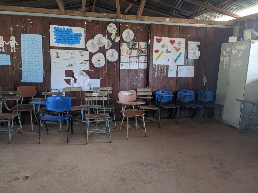 Santa Maria del Cedro’s school served the community well, but wasn’t meeting the students’ needs by the time Maritza began teaching there.