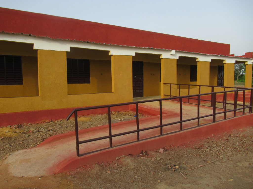 Mba Tig Yiri’s new school is a big improvement!