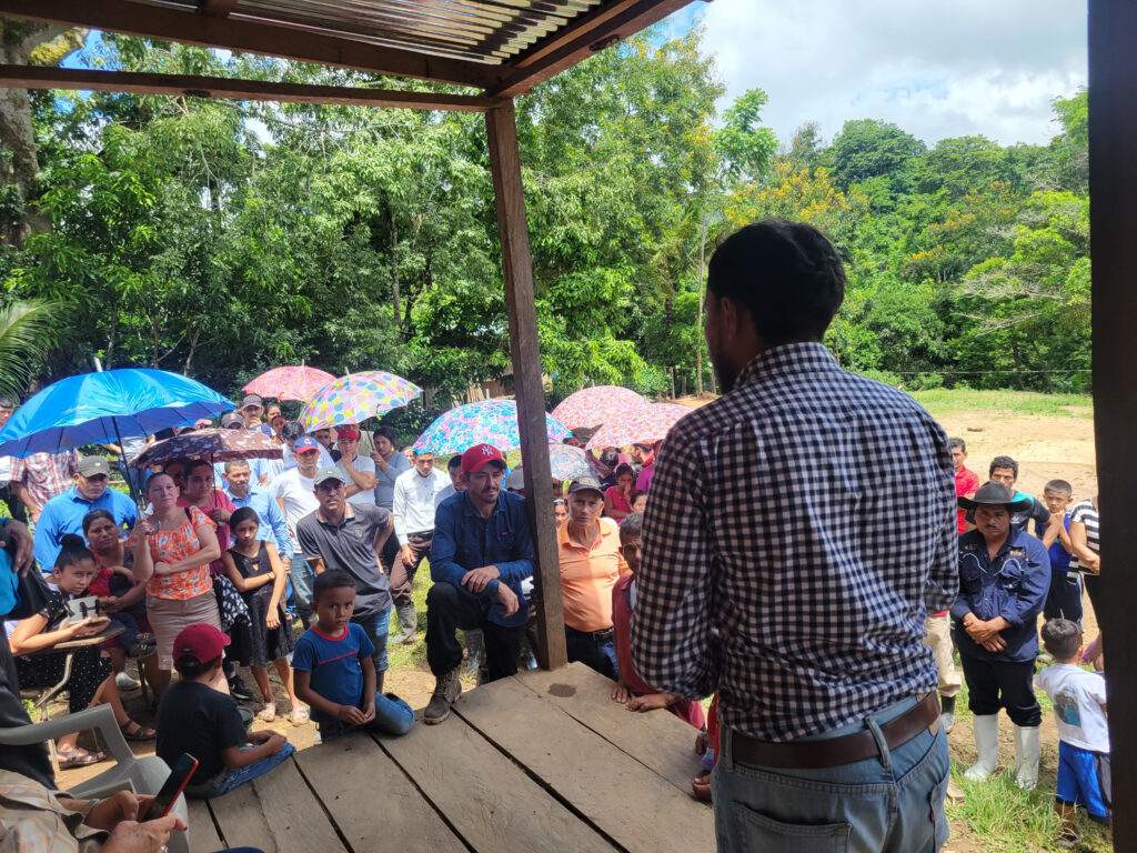 The community of Santa Teresa has worked for decades to build a proper school for their children.