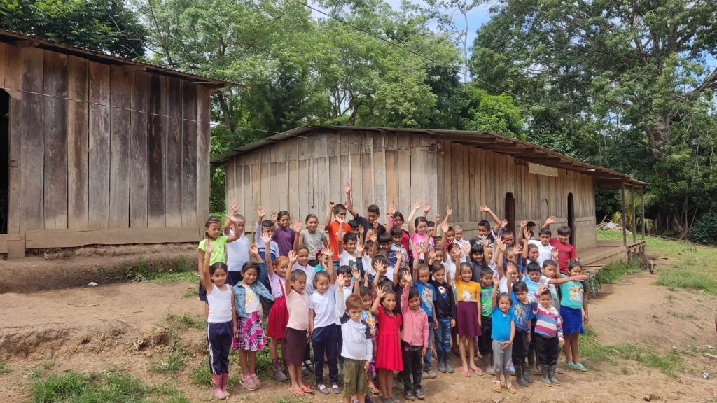 Though Santa Teresa’s wooden school was an improvement compared to where Sandra attended school, it still left much to be desired.