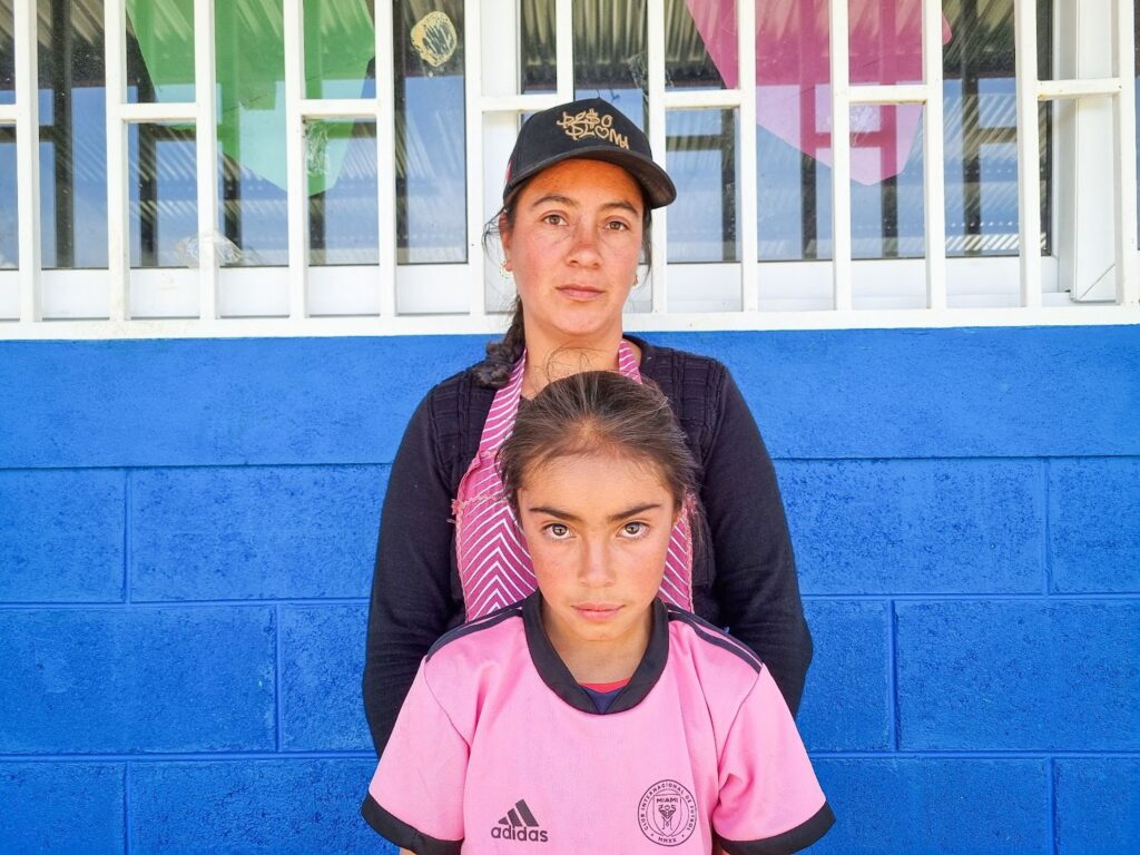 Lorena Salva Cifuentes has noticed that her daughter is more dedicated to her studies as a result of joining La Magdalena’s soccer team.