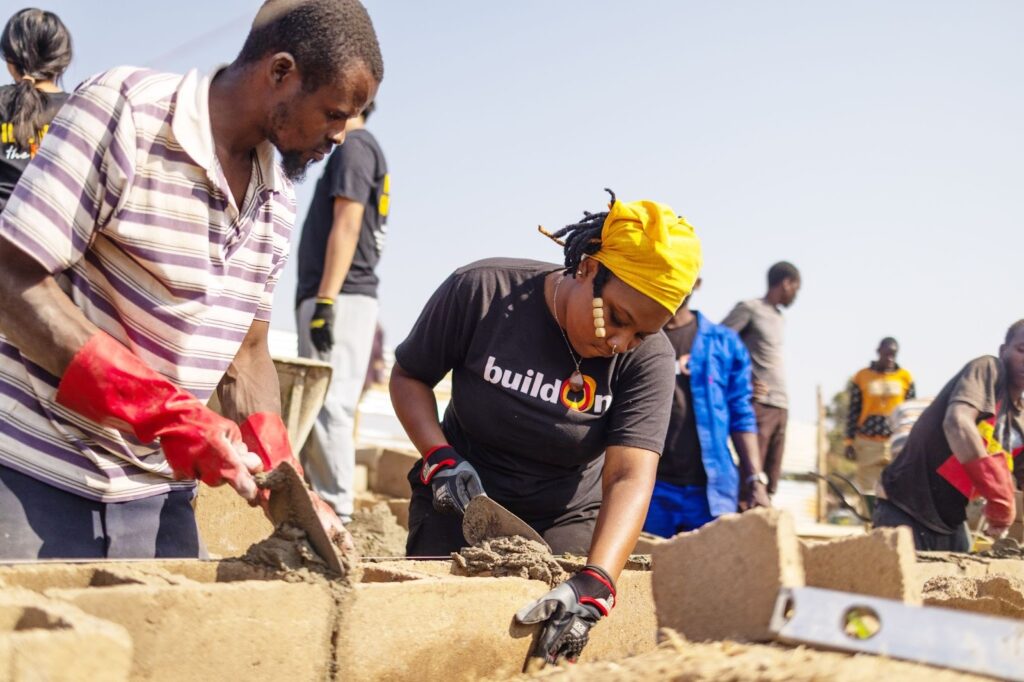 buildOn students from the U.S. helped build Chimbwanda’s new school.