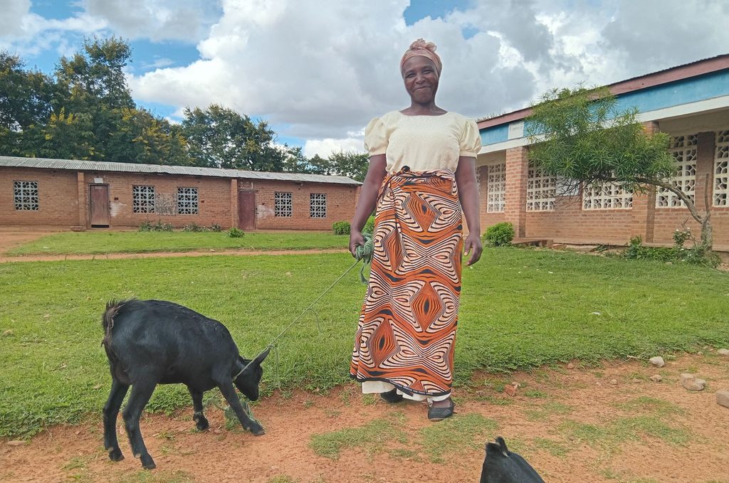 As part of buildOn’s Adult Literacy Program in her village, Joana Paulo received a goat which has given birth to three kids.