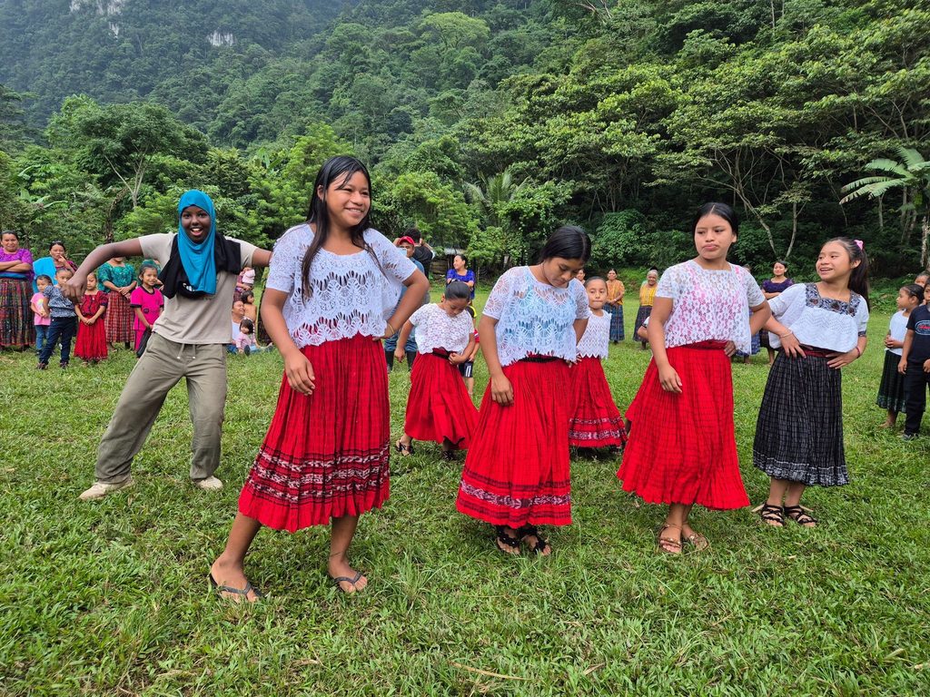 Ikran dances with local community members on Trek.