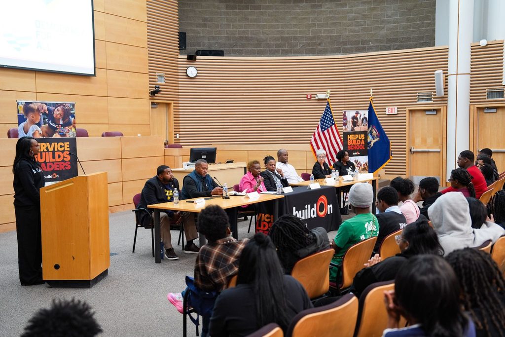 buildOn in Detroit hosted a legislator forum at Wayne State Law School in early October.