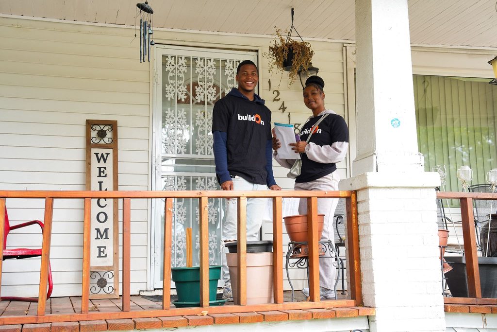 buildOn students from Southeastern and East English Village Prep spoke to their neighbors about the importance of voting in Detroit’s Osborn neighborhood.